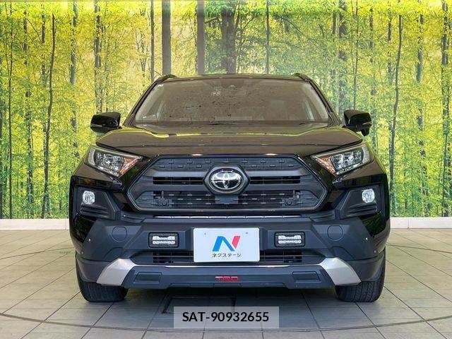 Toyota RAV4 2021-05 8316666-13