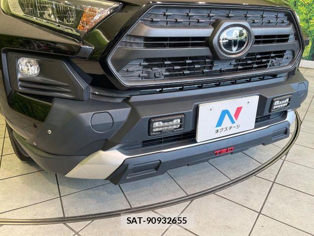 Toyota RAV4 2021-05 8316666-2