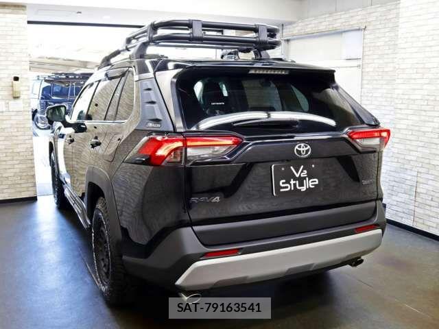 Toyota RAV4 2020-03 8316652-18