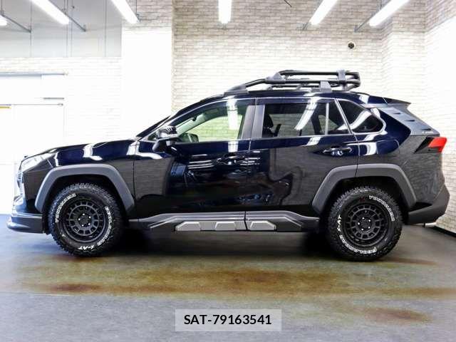 Toyota RAV4 2020-03 8316652-1