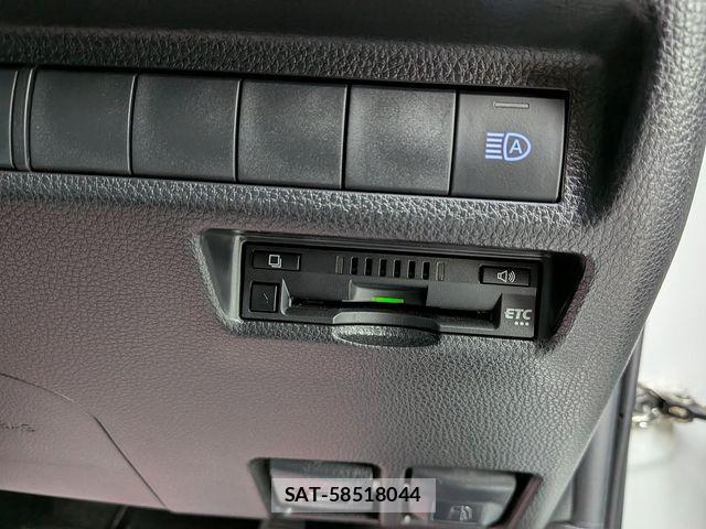 Toyota RAV4 2021-08 8316667-11