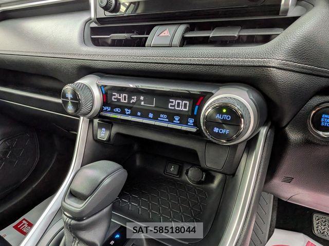 Toyota RAV4 2021-08 8316667-17