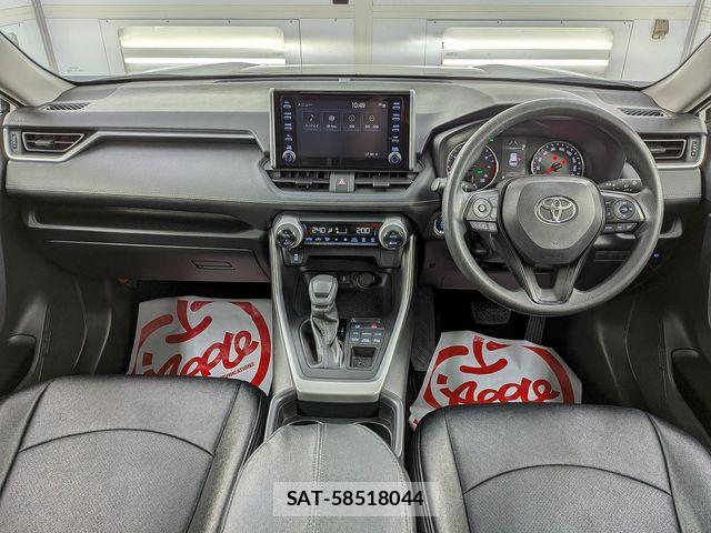 Toyota RAV4 2021-08 8316667-8