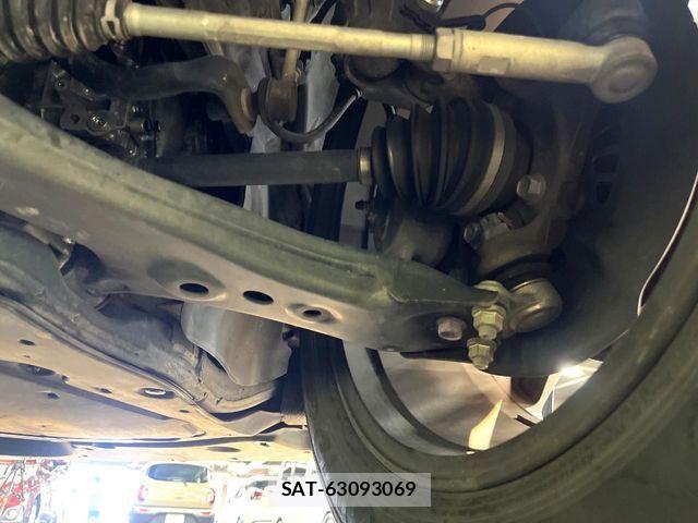 Toyota RAV4 2021-04 8316674-19