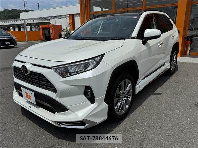 Toyota RAV4 2022-02 8316651-9