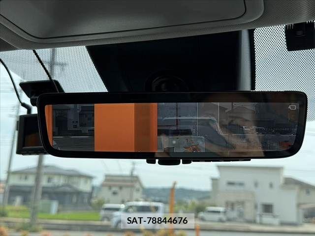 Toyota RAV4 2022-02 8316651-3