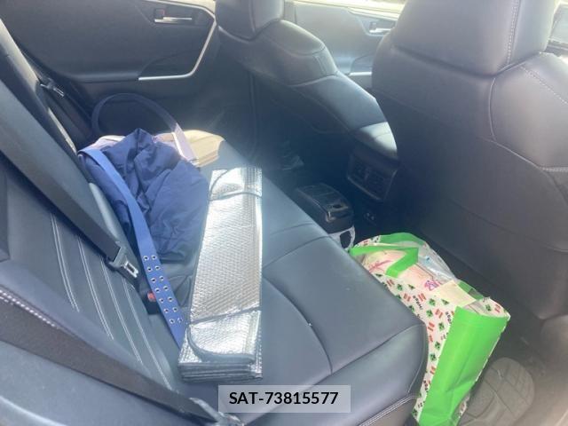 Toyota RAV4 2020-06 8316679-13
