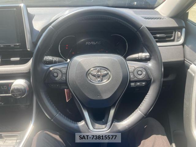 Toyota RAV4 2020-06 8316679-15