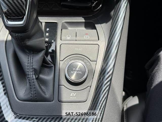 Toyota RAV4 2020-06 8316668-25