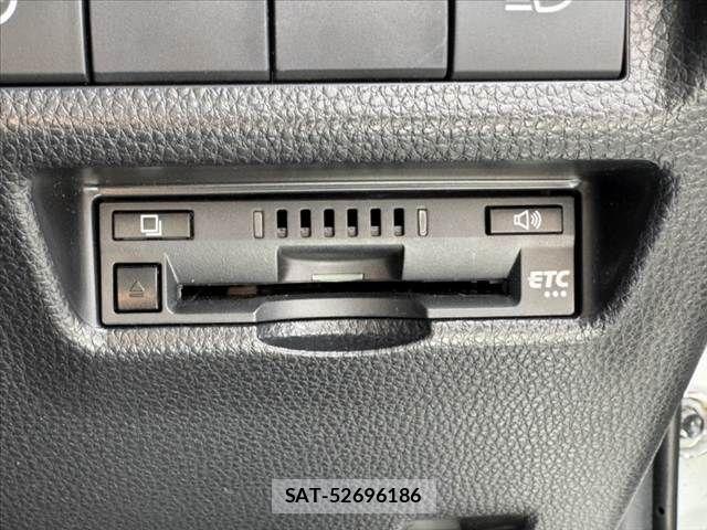 Toyota RAV4 2020-06 8316668-27