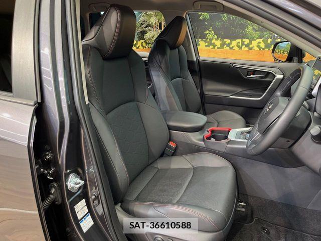 Toyota RAV4 2021-08 8316660-10