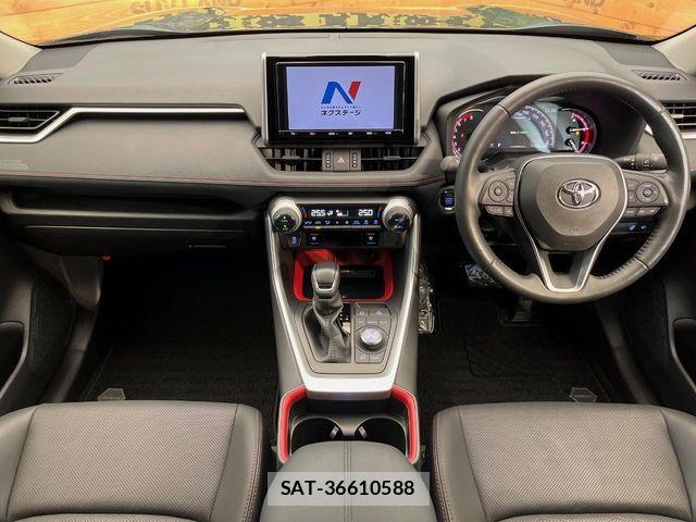 Toyota RAV4 2021-08 8316660-1