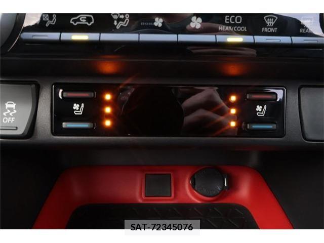 Toyota RAV4 2021-01 8316659-9