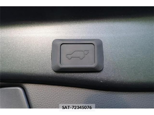 Toyota RAV4 2021-01 8316659-10