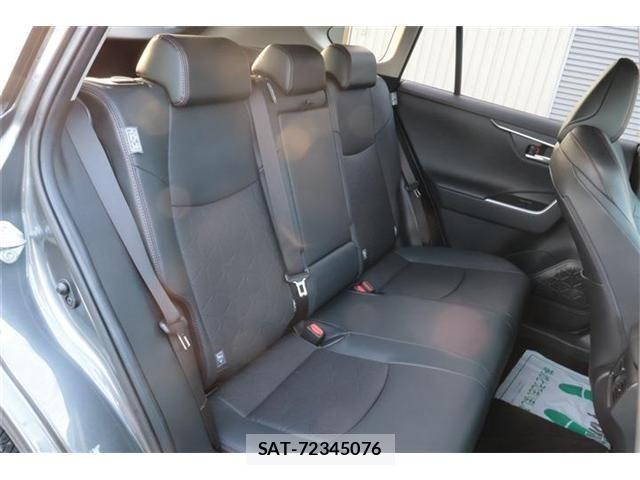 Toyota RAV4 2021-01 8316659-13