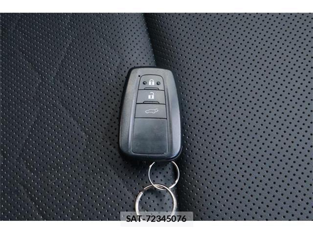 Toyota RAV4 2021-01 8316659-25