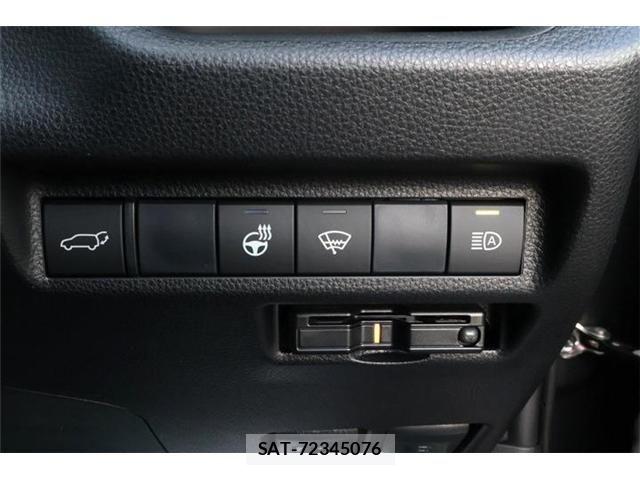 Toyota RAV4 2021-01 8316659-6