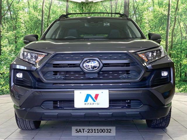 Toyota RAV4 2023-03 8316650-14