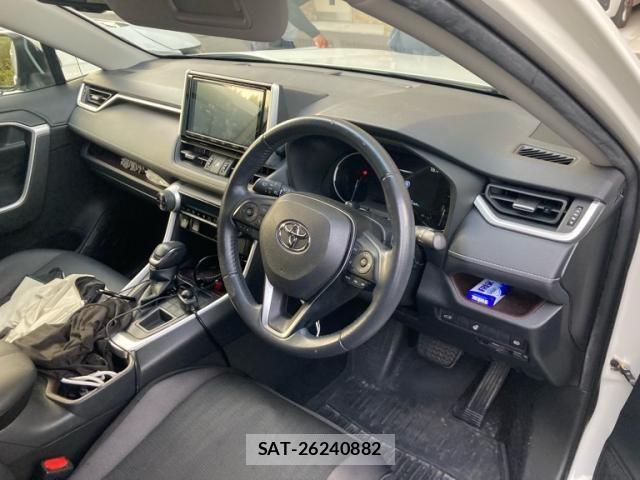 Toyota RAV4 2019-06 8316681-12
