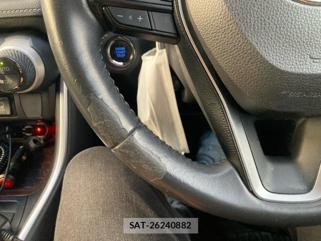 Toyota RAV4 2019-06 8316681-27