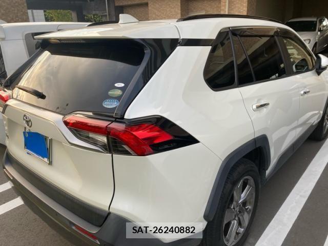 Toyota RAV4 2019-06 8316681-3