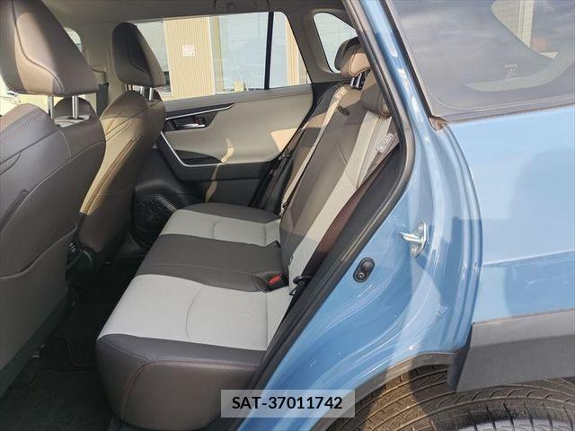 Toyota RAV4 2022-09 8316664-15