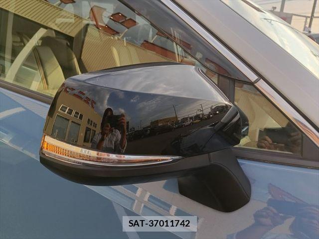 Toyota RAV4 2022-09 8316664-7
