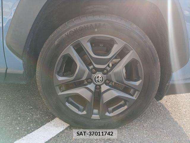 Toyota RAV4 2022-09 8316664-8