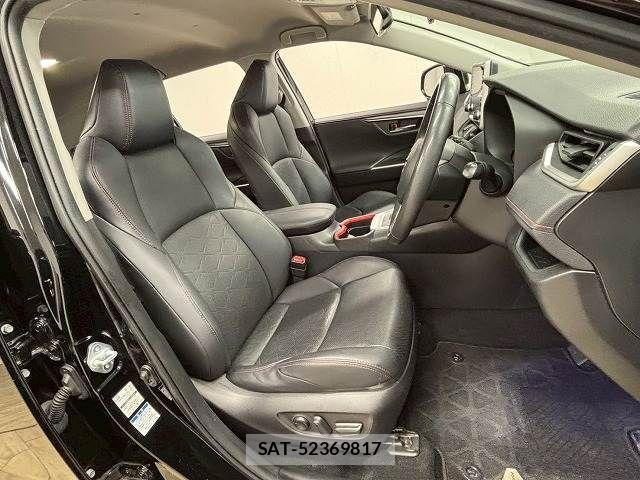 Toyota RAV4 2021-09 8337613-10