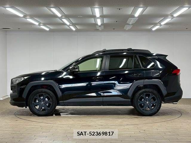 Toyota RAV4 2021-09 8337613-16
