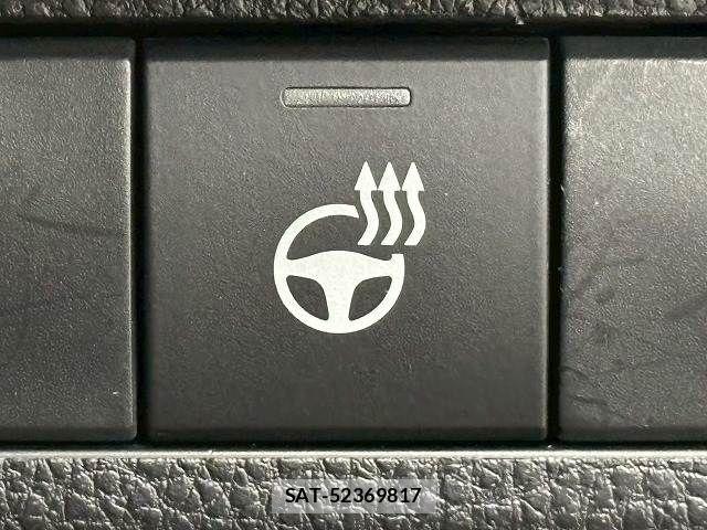 Toyota RAV4 2021-09 8337613-5