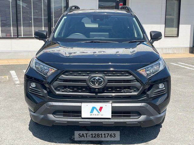 Toyota RAV4 2024-08 8337598-15
