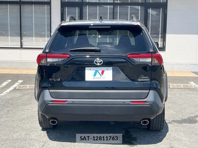 Toyota RAV4 2024-08 8337598-16