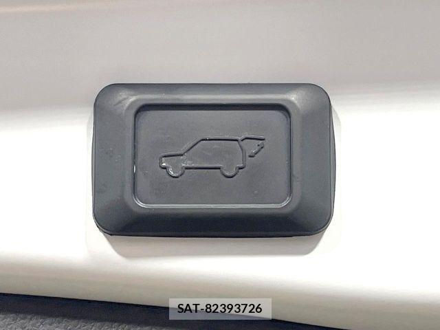 Toyota RAV4 2023-08 8337596-7