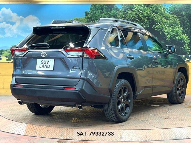 Toyota RAV4 2023-07 8337594-16