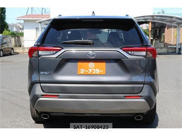 Toyota RAV4 2022-12 8337605-9