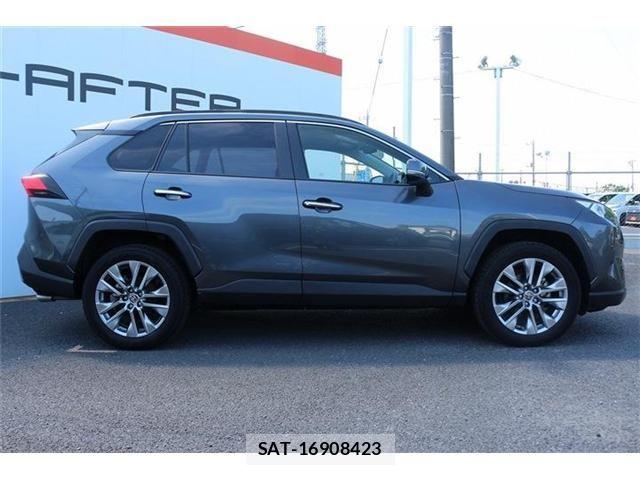Toyota RAV4 2022-12 8337605-10