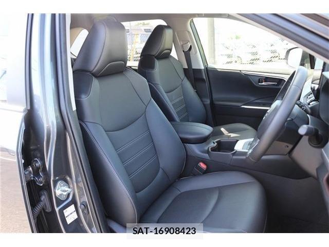 Toyota RAV4 2022-12 8337605-16