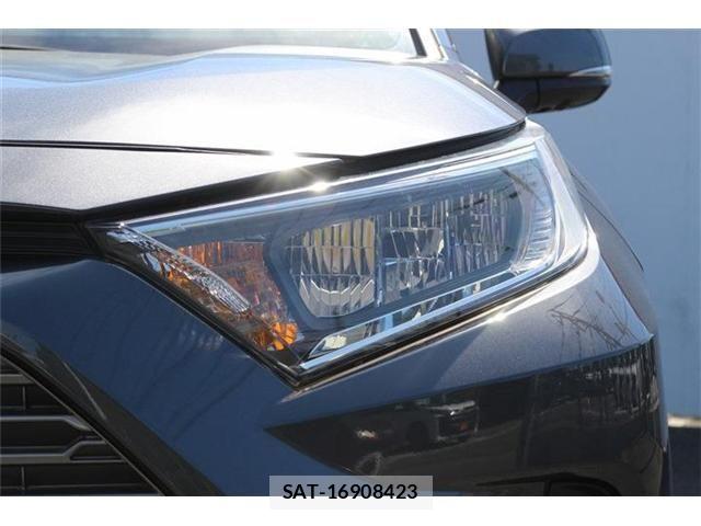 Toyota RAV4 2022-12 8337605-24