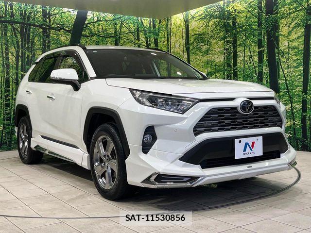 Toyota RAV4 2019-11 8337612-15