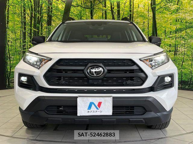 Toyota RAV4 2023-09 8337595-13