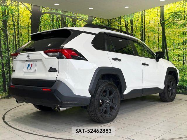 Toyota RAV4 2023-09 8337595-16