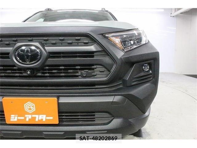 Toyota RAV4 2022-12 8337600-13