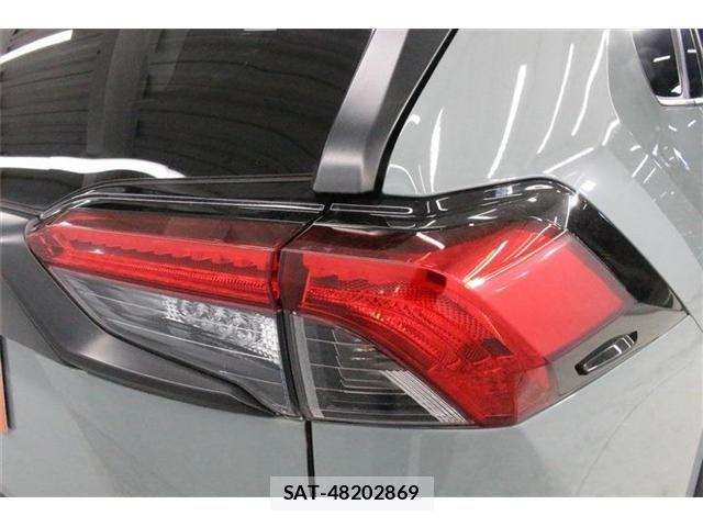 Toyota RAV4 2022-12 8337600-18