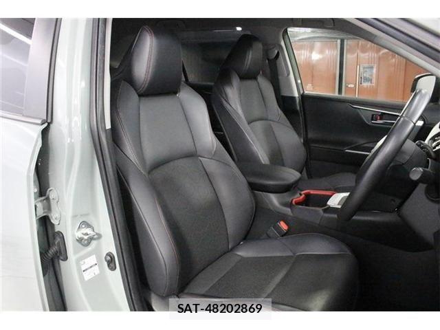 Toyota RAV4 2022-12 8337600-26