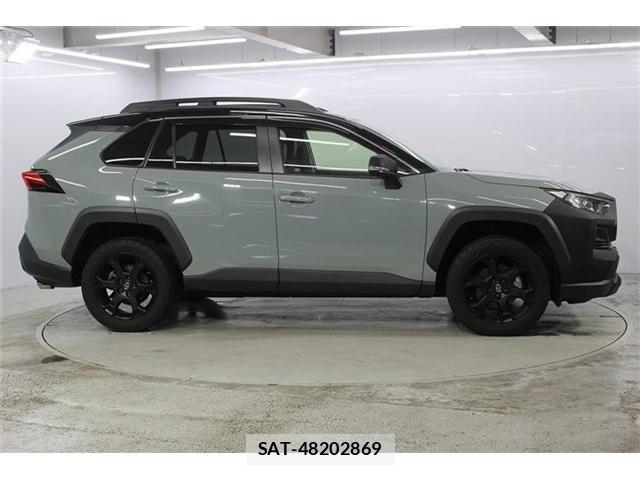 Toyota RAV4 2022-12 8337600-3