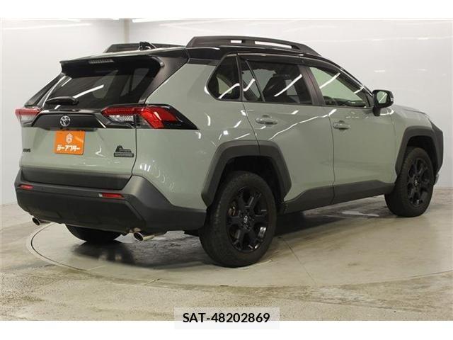 Toyota RAV4 2022-12 8337600-4