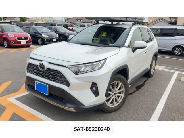 Toyota RAV4 2022-10 8337617-0