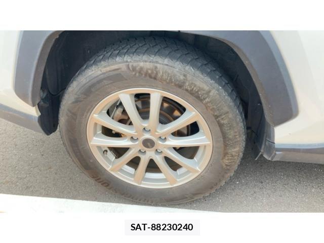 Toyota RAV4 2022-10 8337617-9