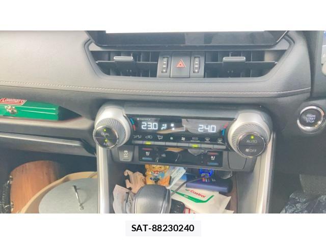 Toyota RAV4 2022-10 8337617-19